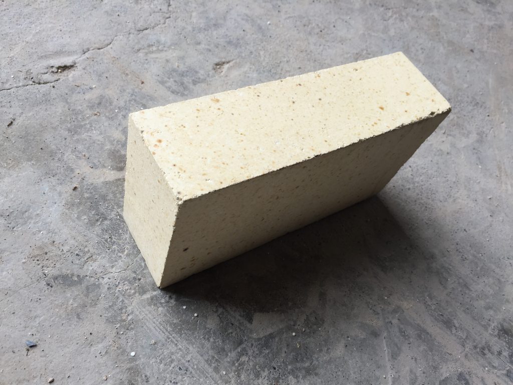 一級(jí)高鋁耐火磚